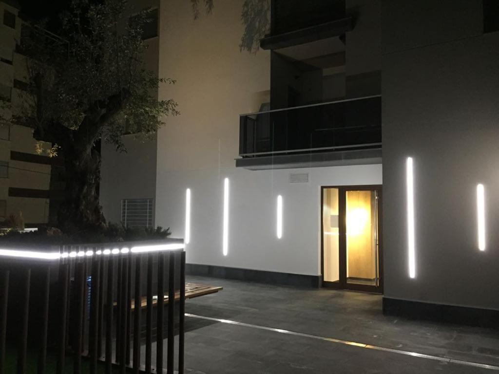 Edificio Attikos - Solo Familias Apartment Gandía Exterior foto